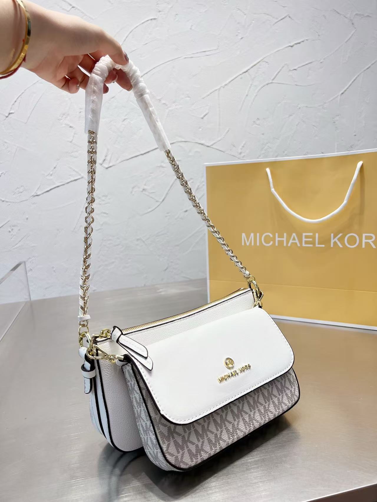 Women'S Bags Of Michael Kors - Yepyeni Michael Kors Ole Jet Set